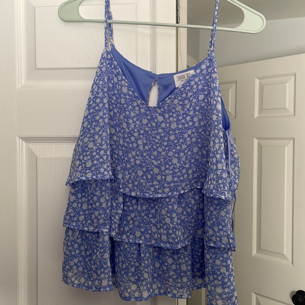 sienna sky blue ruffled top